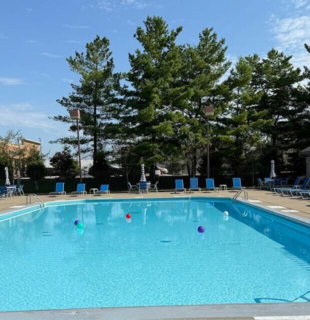 Property Photo:  4063 Parkcove Drive  OH 43230 