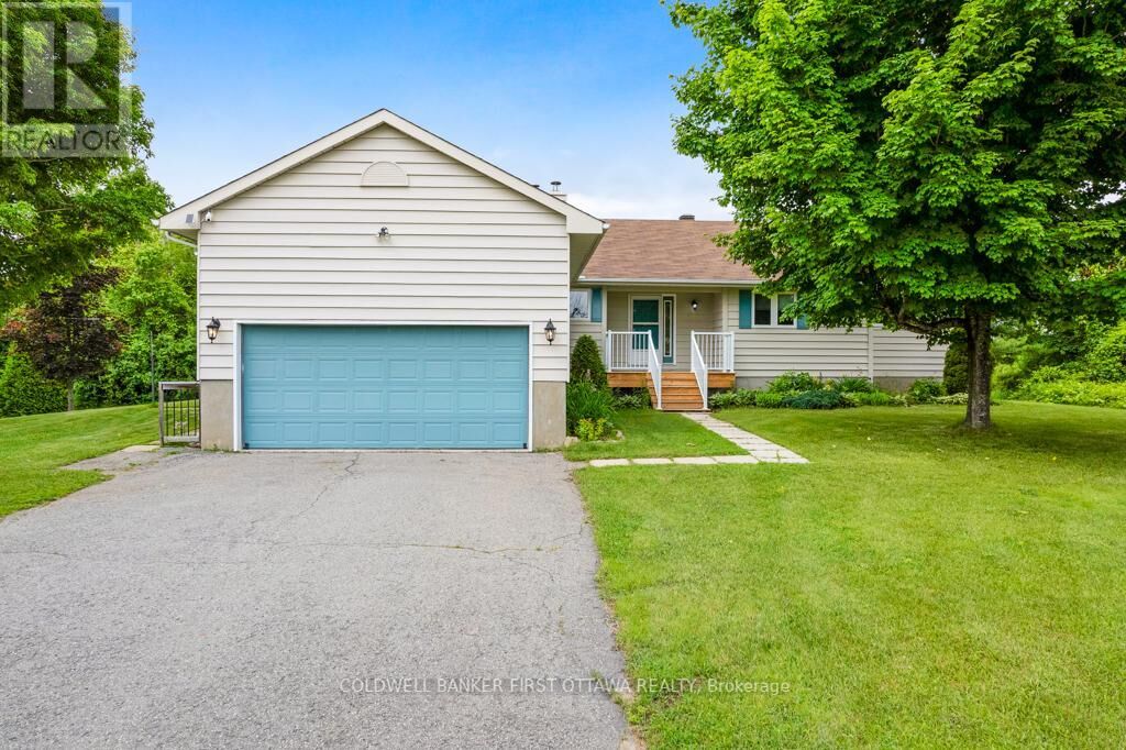 Property Photo:  640 McConnell Road  ON K0G 1N0 