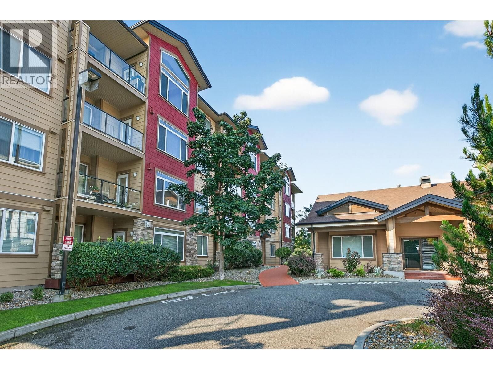 Photo de la propriété:  2532 Shoreline Drive 205  BC V4V 2R6 