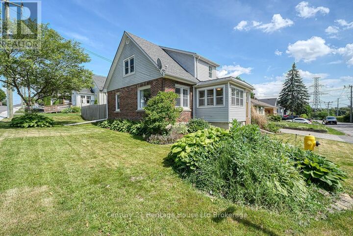 Property Photo: 45 South Street ON N4S 3L3