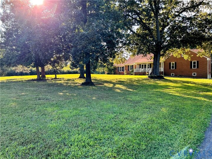 Property Photo:  11435 New Farrington Court  VA 23059 