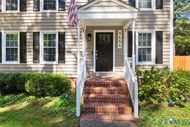 Property Photo:  4654 Rollingwood Lane  VA 23060 