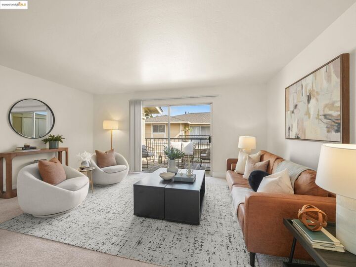 Property Photo: 14587 Doolittle Dr CA 94577