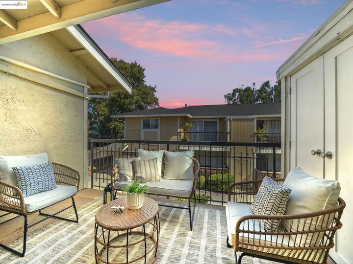 Property Photo:  14587 Doolittle Dr  CA 94577 