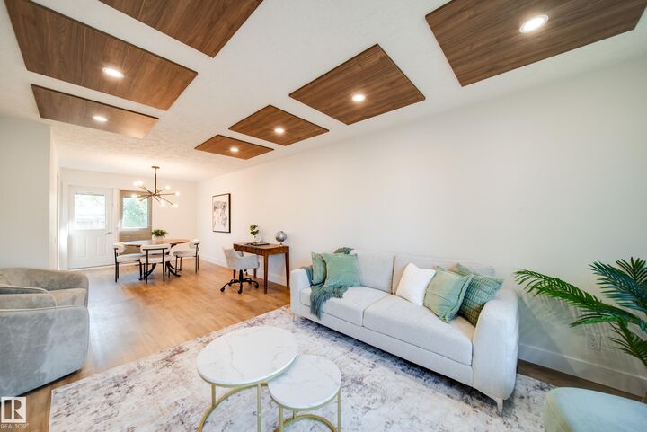 Photo de la propriété:  111 Grandin Village  AB T8N 1R9 