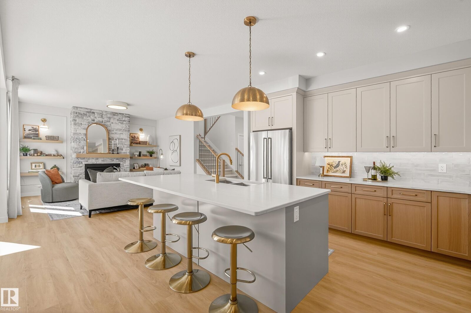 Property Photo:  4545 Knight Wynd SW  AB T6W 4V6 