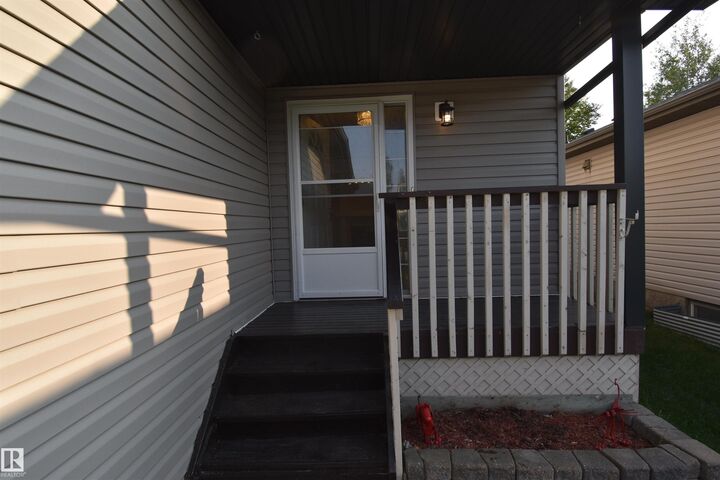Property Photo:  12817 160 Avenue NW  AB T6V 1L6 