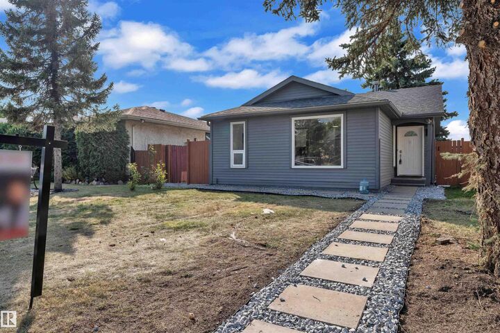 1758 37 Street NW  Edmonton AB T6L 2R3 photo
