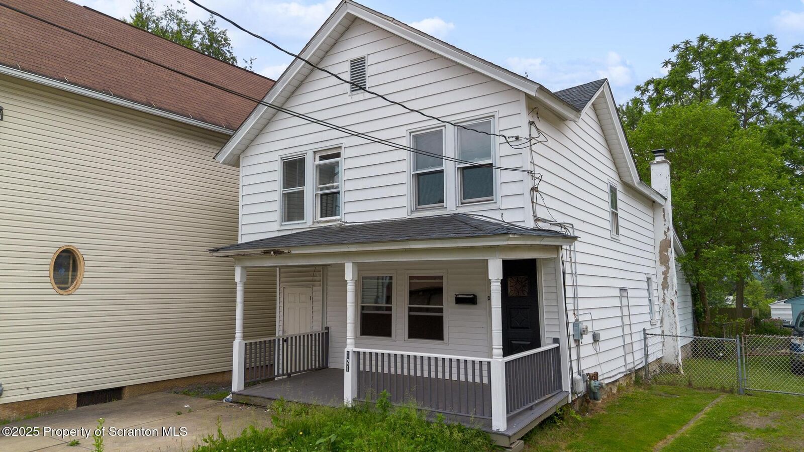 Property Photo: 121 Throop Street PA 18508