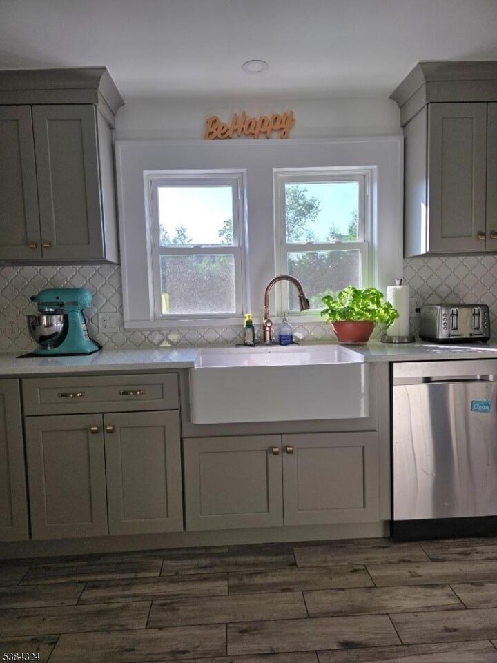 Property Photo: 309 Summit Rd NJ 07208