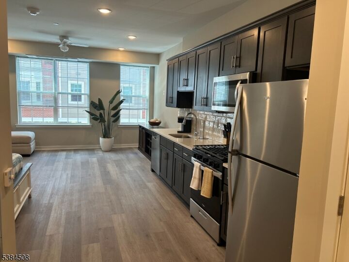 Property Photo: 10 Kings Bridge Rd Passaic 206 NJ 07004