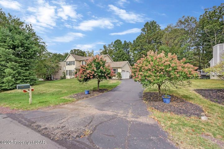 Property Photo: 39 Bow Creek Drive PA 18707