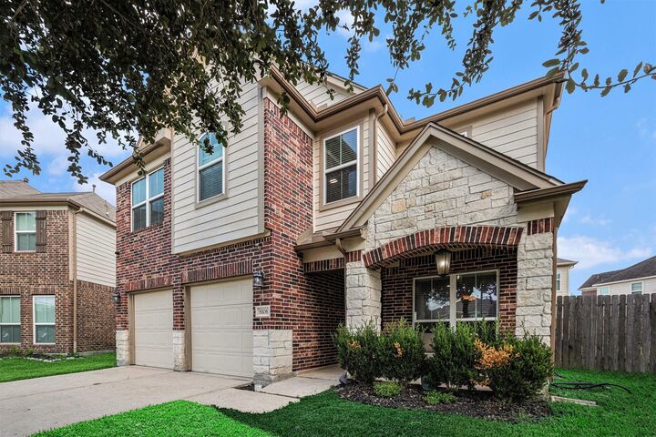 Property Photo: 8106 Oat Meadow Trail TX 77049
