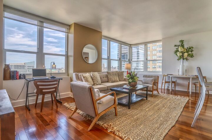 Property Photo:  88 Morgan St 3902  NJ 07302 