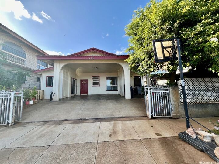 Property Photo:  94-816 Kuhaulua Street  HI 96797 