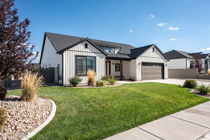 Property Photo:  1021 E 4290 N (Lot 2 Phs 4 Settlers Square)  UT 84721 
