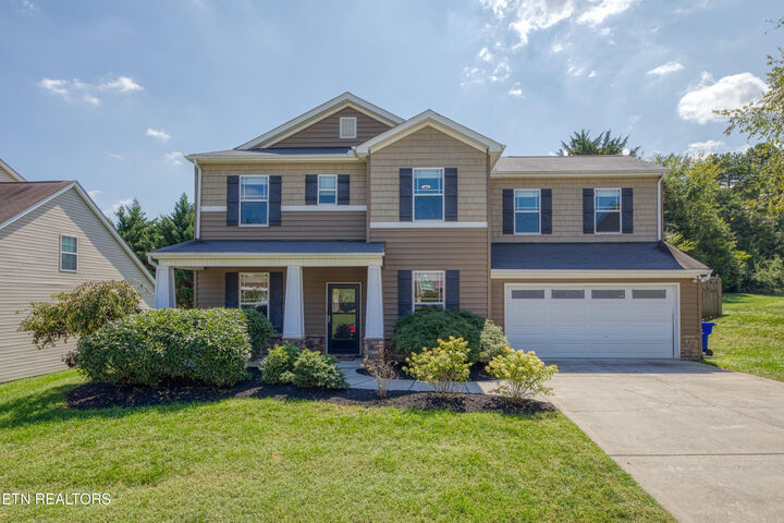 11608 Grove Hill Lane  Knoxville TN 37932 photo