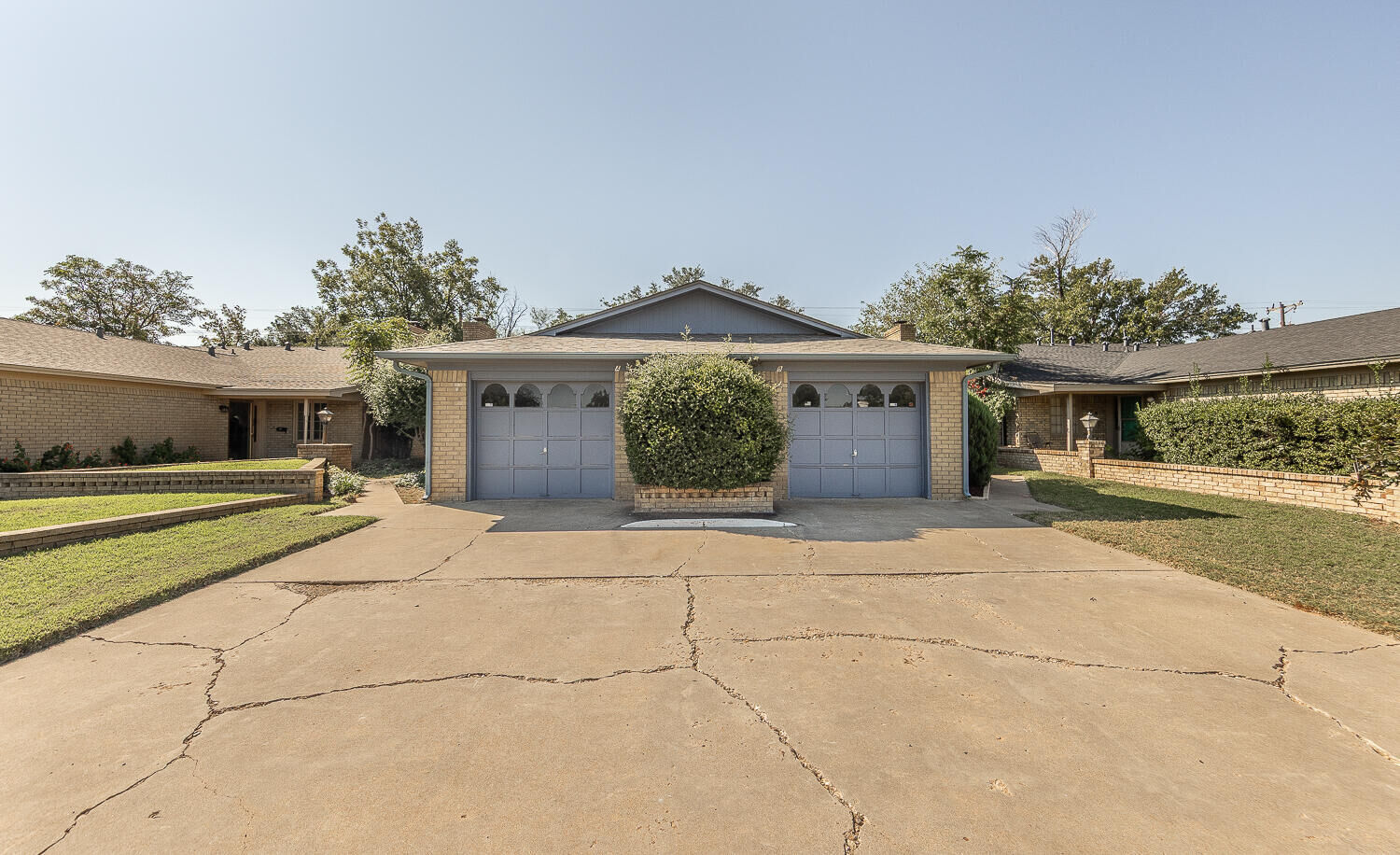 Property Photo:  3211 66th Street  TX 79413 