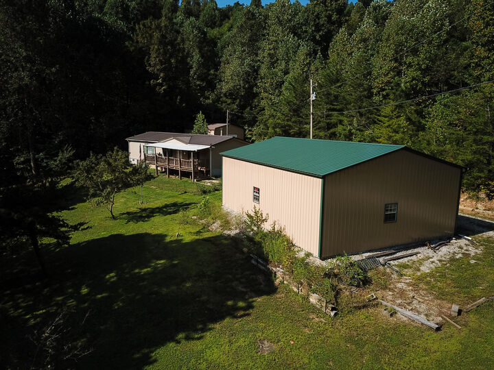 Property Photo:  397 Perry Lane  KY 40447 