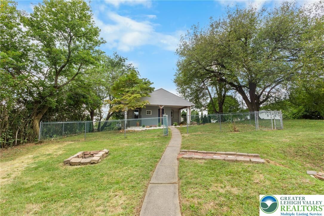 Property Photo:  1342 Van Vetchen Avenue  PA 18103 