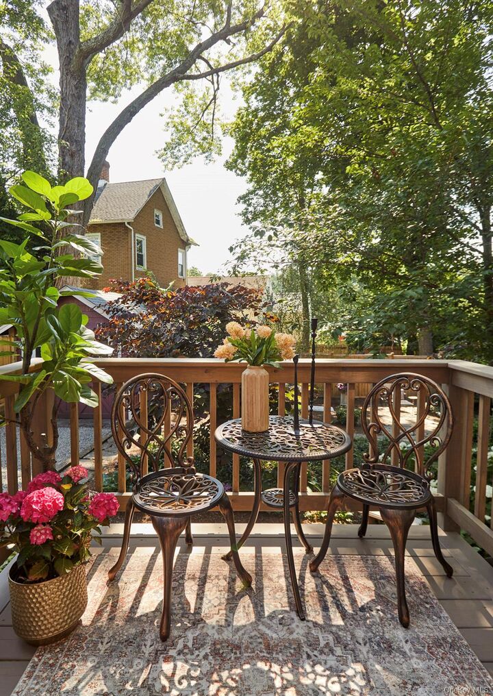 Property Photo:  1190 North Avenue  NY 12508 