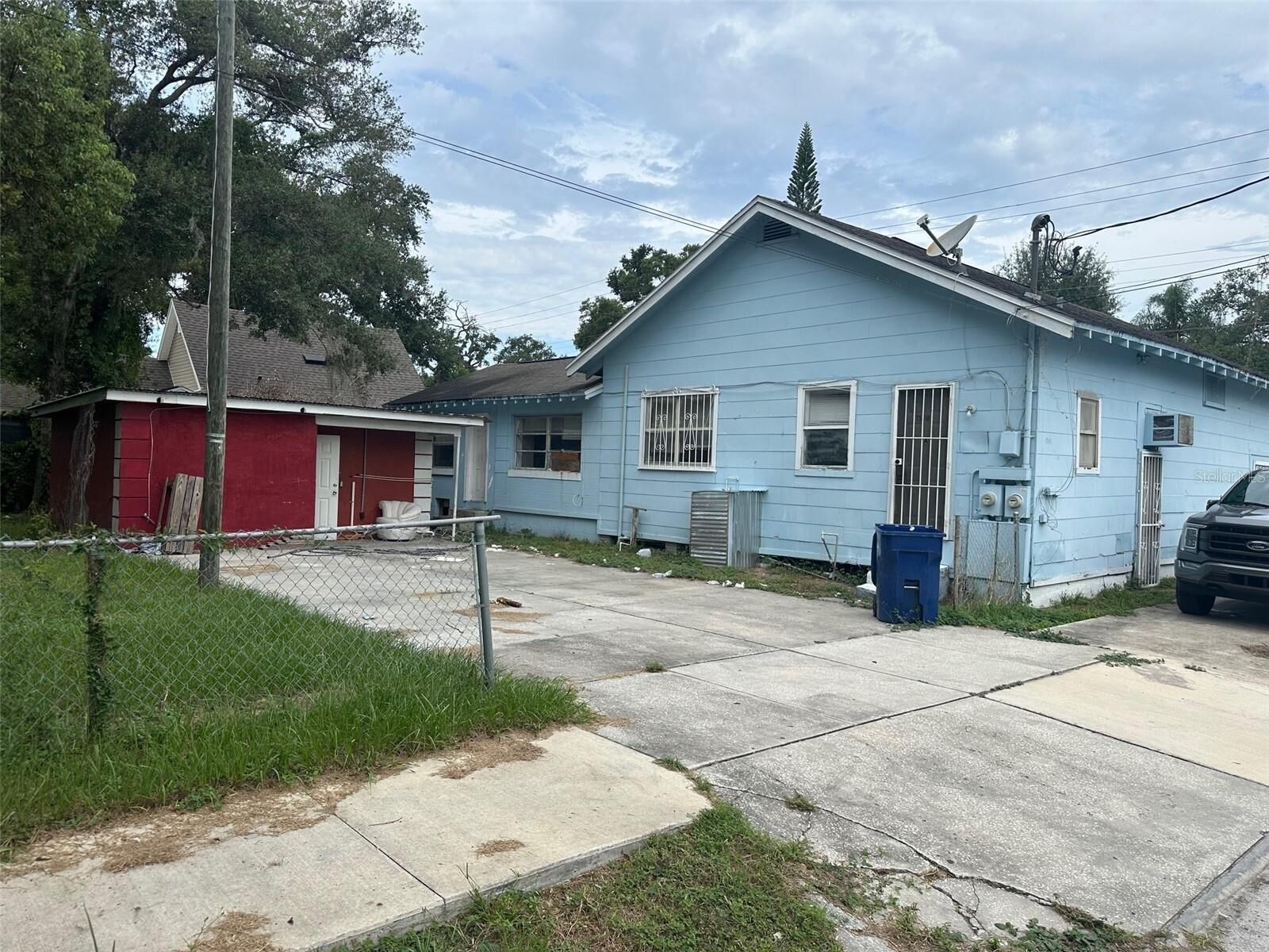 Property Photo:  1109 E 26th Avenue  FL 33605 