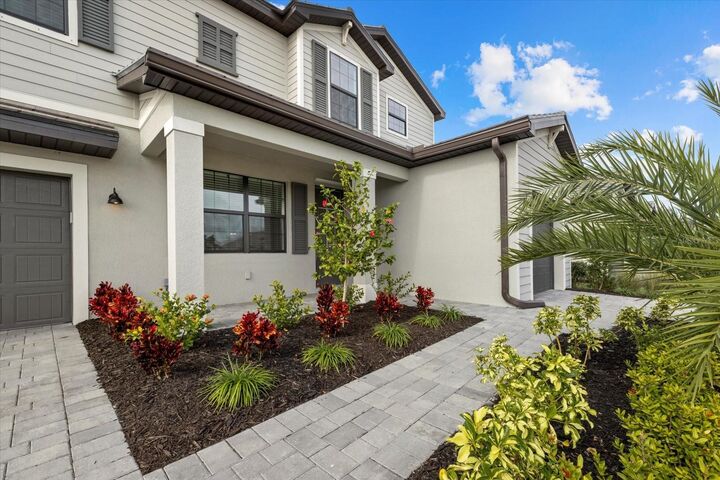 Property Photo:  4886 Seafoam Trail  FL 34211 