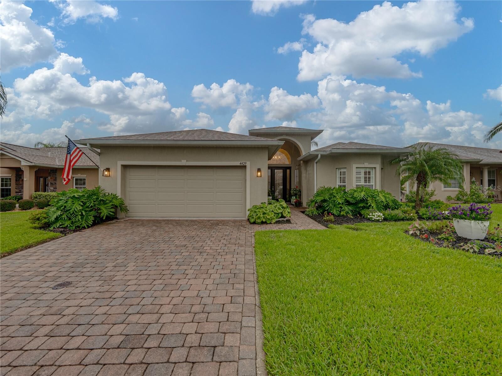 Property Photo: 4429 Turnberry Lane FL 33859