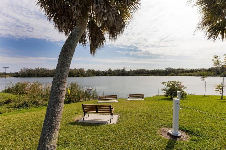 Property Photo: 4507 15th Street Court E FL 34222