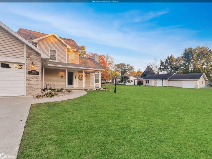 2009 Briardale Drive  Iowa Falls IA 50126 photo