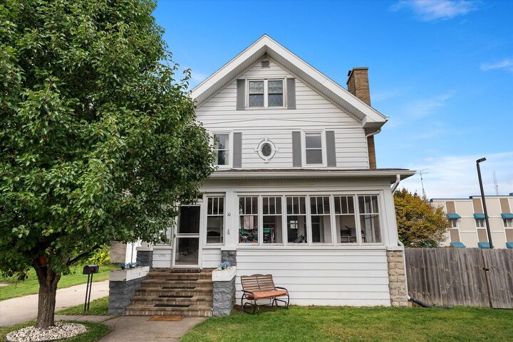 10 S Forest St  Waupun WI 53963 photo