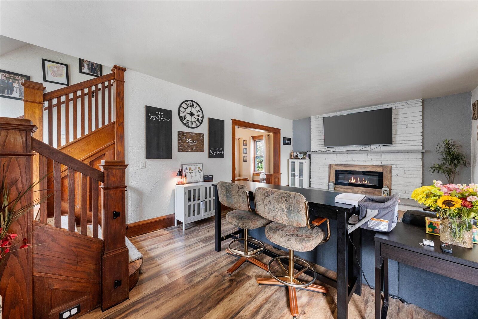 Property Photo: 10 S Forest St WI 53963