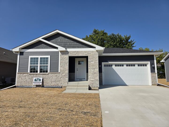 4908 37th Ave  Kenosha WI 53144 photo