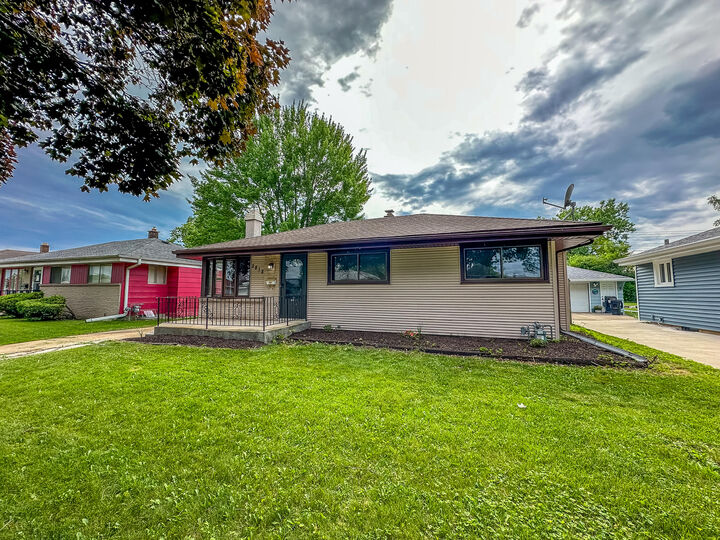 Property Photo: 2812 Jean Ave WI 53404