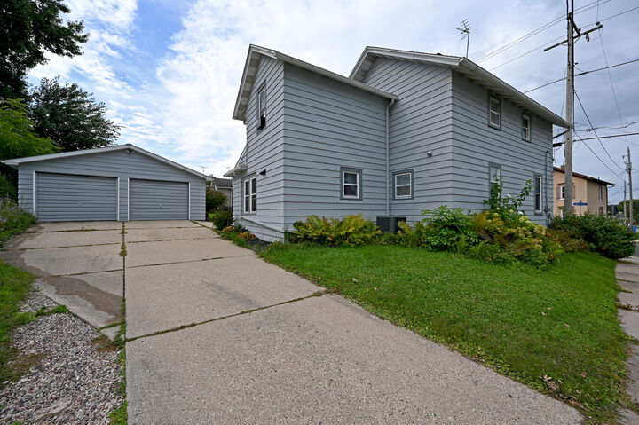 Property Photo: 915 N Second St WI 53098