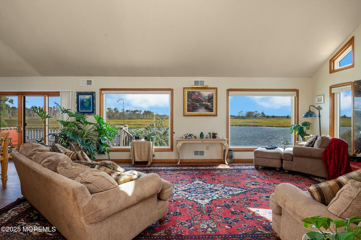 Property Photo:  709 Richmond Drive  NJ 08731 