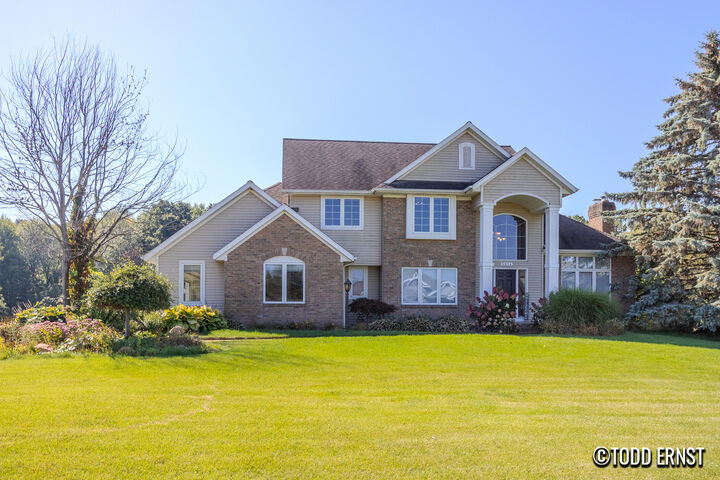 5814 Cannon Hills Drive NE  Ada MI 49301 photo