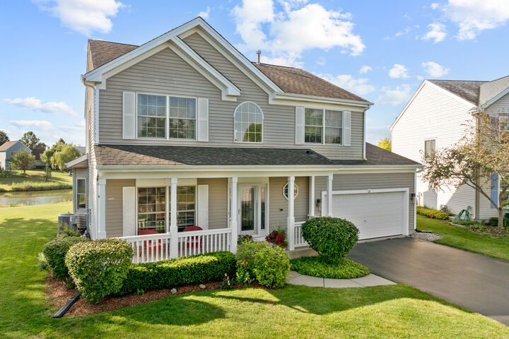 Property Photo:  12 Baldwin Court  IL 60156 