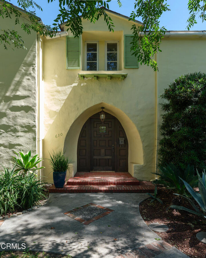 Property Photo: 610 Prospect Boulevard CA 91103
