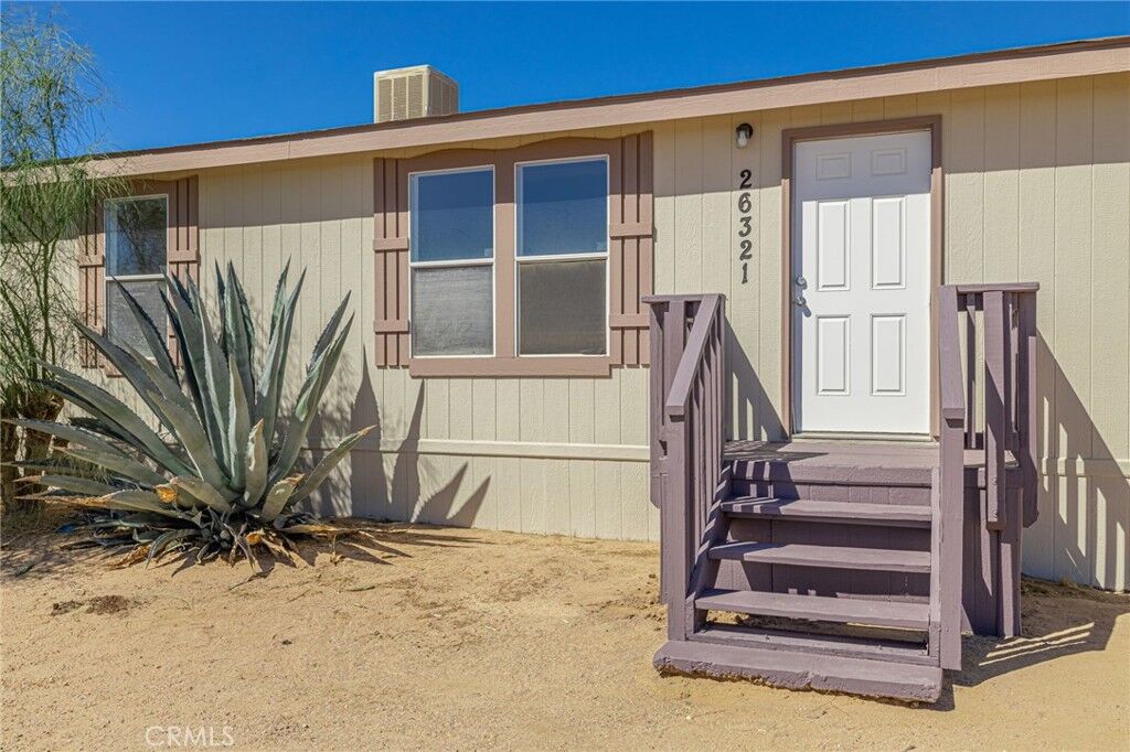 Property Photo: 26321 Olanche CA 93501