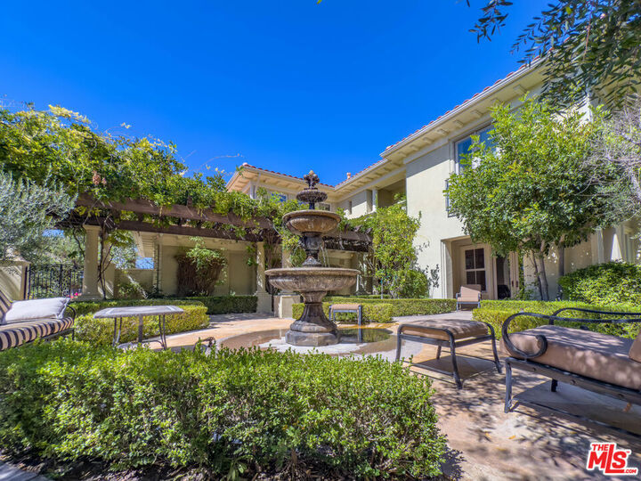 Property Photo:  2882 Rainfield Avenue  CA 91362 