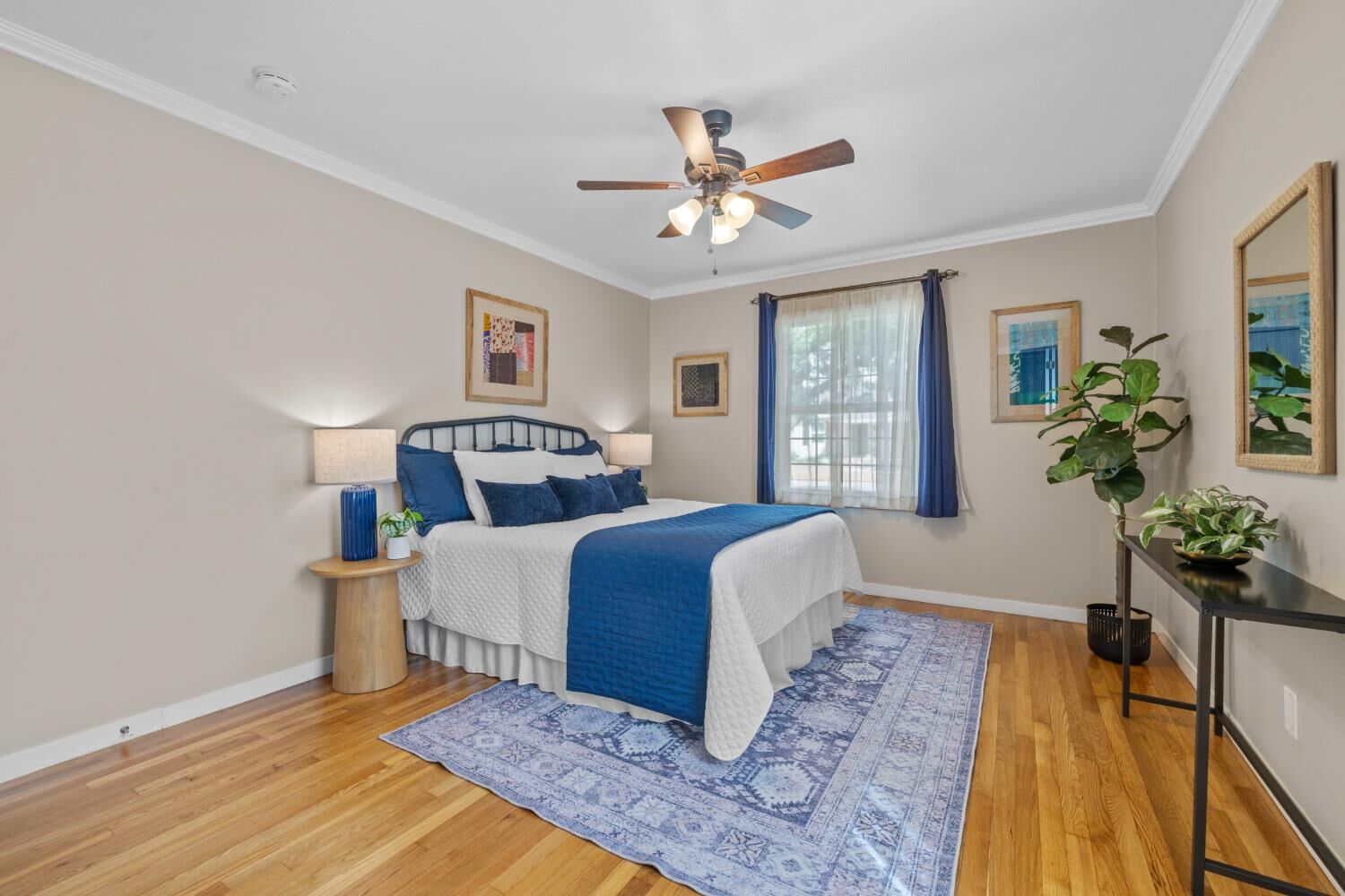 Property Photo:  5200 C Street  CA 95819