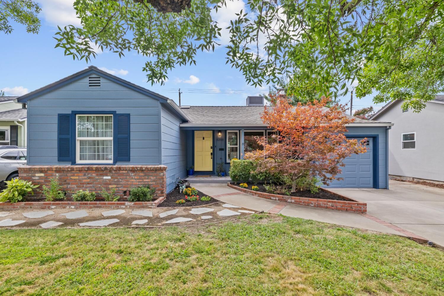 Property Photo:  5200 C Street  CA 95819 