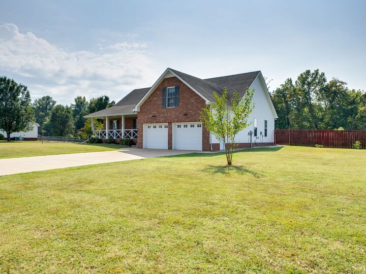 Property Photo:  4492 Ironhorse Way  TN 37040 