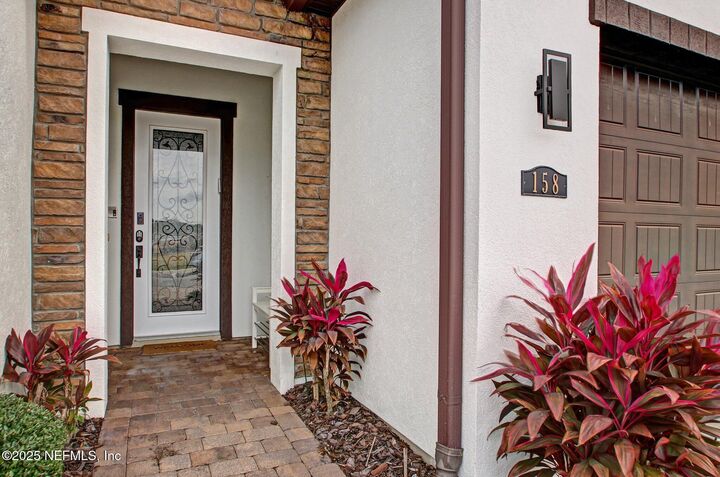 Property Photo: 158 Maiden Terrace FL 32081