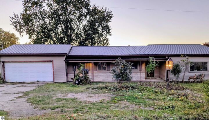 Property Photo:  160 S Mission Road  MI 48858