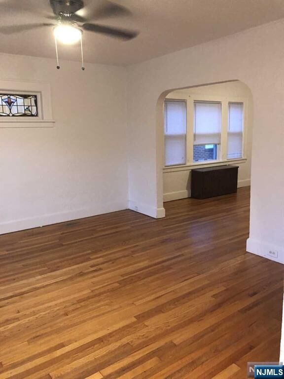 Property Photo:  15-36 Parmelee Avenue 1  NJ 07410 