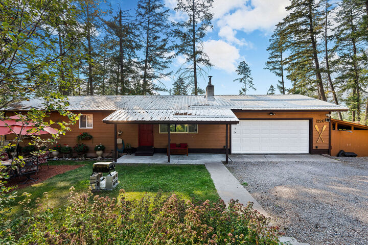 Property Photo:  226 Deer Trail  MT 59937 