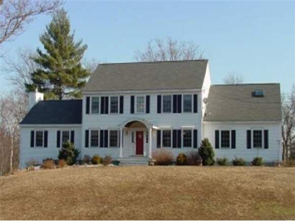 Property Photo: 11 Colonial Drive NH 03052