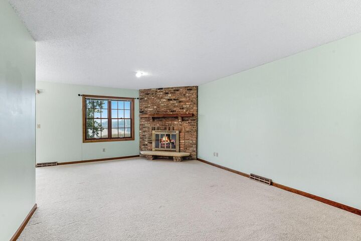 Property Photo:  4258 Oakmede Lane 85D  MN 55110 
